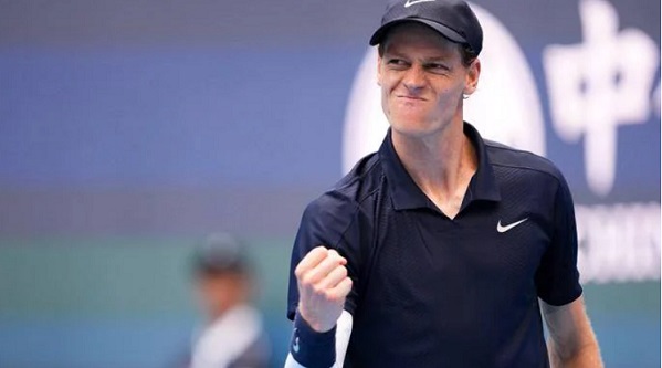 Sinner trionfa a Pechino – Il Campione azzurro spazza via l’avversario in finale: match a senso unico