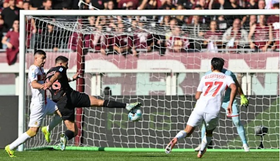 Toro, Paleari galattico! Para tutto: il Torino vince con un gol al 90’contro il Genoa. Tre punti d’oro