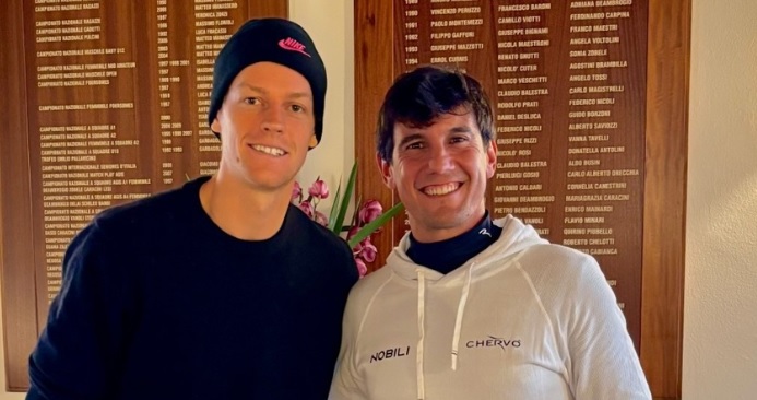 L’incontro fra due campioni – Sinner sul ‘green’ incontra il campione di golf Manassero: “Qui ritrova serenità”