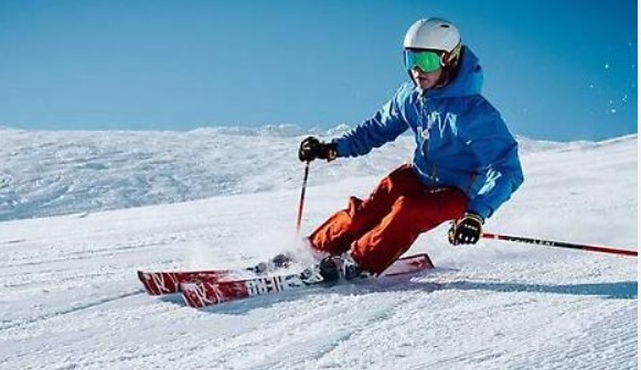 Skipass, aumentano ancora le tariffe, prezzi alle stelle al Nord  – Ecco i nuovi listini