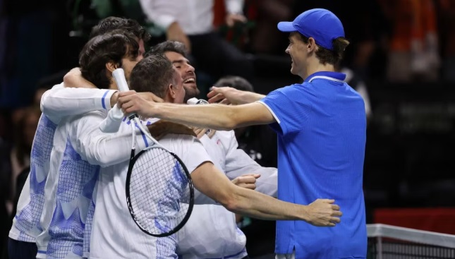 Tennis in Italia, è un vero boom – I tesserati superano il milione, crescita esponenziale con l'”Effetto Sinner”. I dati