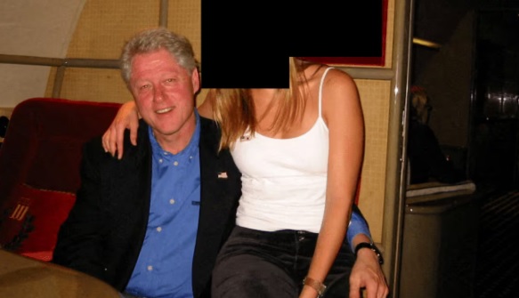 Caso Epstein,  anche Clinton e il principe Andrea fra le nuove foto pubblicate – Mistero sulle foto di Trump scomparse dal sito della Giustizia