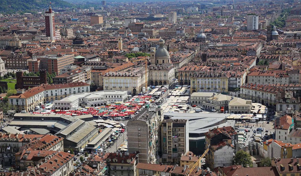 Torino –  A Natale brilla Porta Palazzo. Domenica una giornata di eventi, fra musica e spettacolo INFO