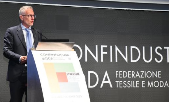 La Moda italiana contro l’invasione dell’ Ultra fast fashion – “Chiediamo regole, innovazione e una strategia nazionale