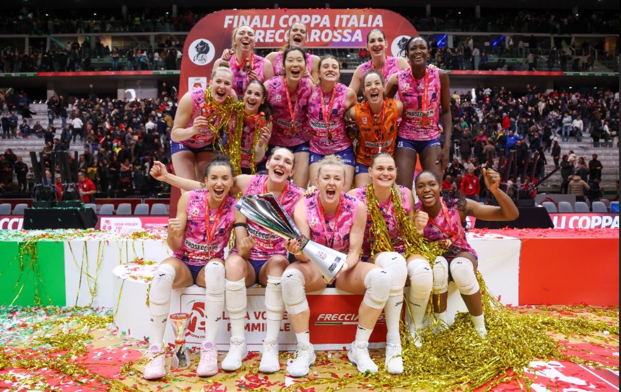 A Torino la finale di coppa Italia femminile di Volley. – Vince Conegliano, pubblico torinese da applausi