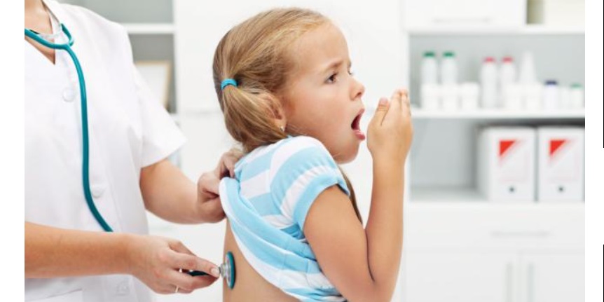 A Torino è allarme Polmonite fra i giovanissimi: tanti casi fra bambini e ragazzi: “Più vulnerabili per mancanza di anticorpi”