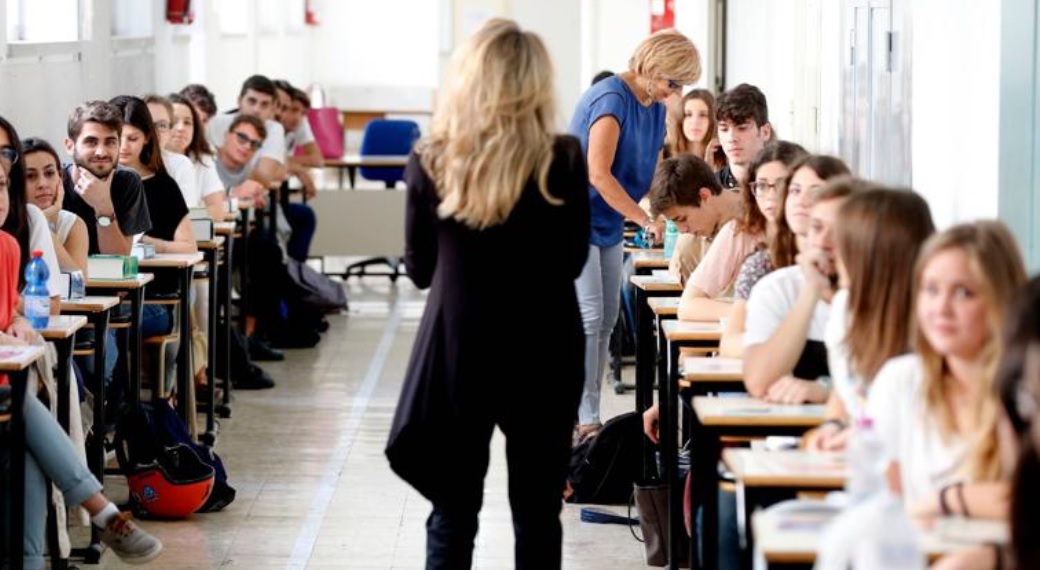 Maturità 2026: ecco le novità – Addio al vecchio colloquio, arriva il ‘nuovo’ orale. E il voto in condotta peserà di più ..
