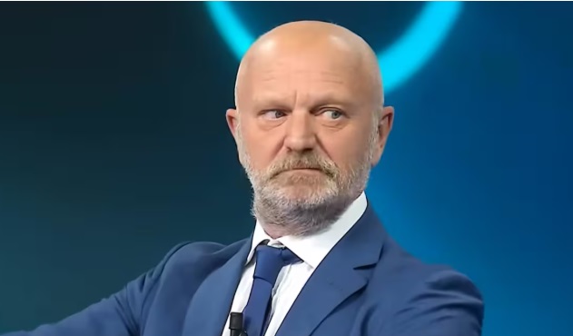 Pucci, anche la Conad gli annulla la serata dopo il caso Sanremo: “Se va avanti così andrò a chiedere l’elemosina”