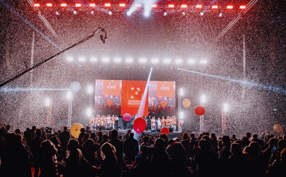 A Torino il ‘Festival della Felicità’ – Grande show gratuito con Brachetti, Pablo Trincia e altri ospiti. “Un sorriso può cambiare il mondo”