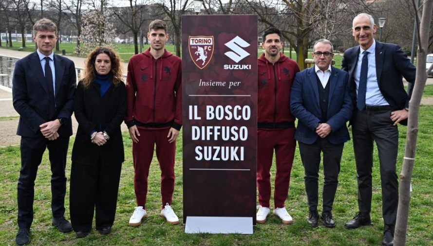 Torino – Via Filadelfia è più verde: 29 nuovi alberi messi a dimora grazie al Torino e a Suzuki