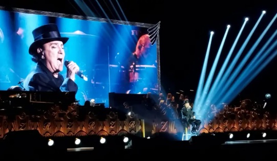 A Torino torna Renato Zero: doppio Live del re dei Sorcini – Sarà uno show ‘monumentale’ da 3 ore