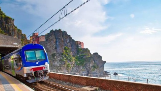 Torino più vicina alle spiagge –  Tornano i ‘Treni del Mare’, servizi potenziati da Torino e Piemonte. Le novità