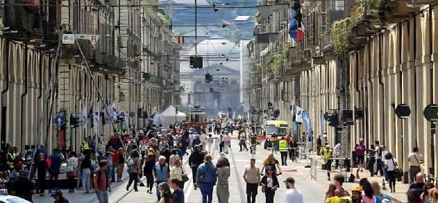 Torino – Via Po pedonalizzata (ma con tram). La proposta non convince tutti. E molti commercianti protestano.. Il caso