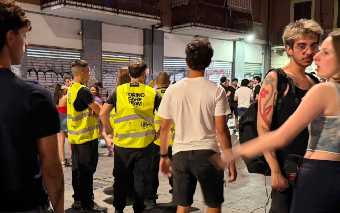 A Torino arrivano le squadre di ‘mediatori’ per calmare le notti agitate della Movida – Ecco cosa faranno