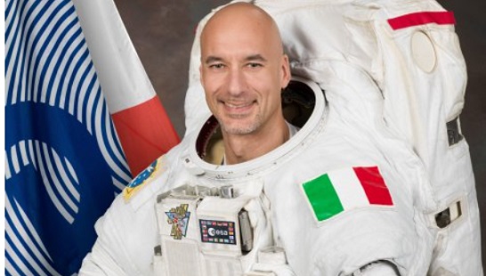 Luca Parmitano sarà nell’equipaggio che apre la via alla Luna – “E’ un onore, l’Italia  è stata la mia rampa di lancio”