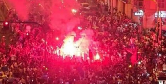 Torino – Festa e caos in strada per la vittoria del Marocco: a fuoco una cantina. Proposto il Parco Dora per la super sfida con la Francia