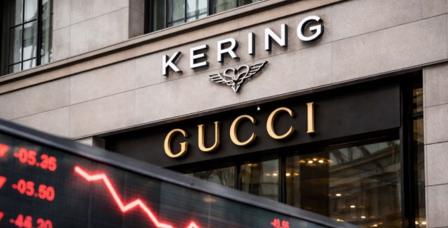 Il colosso del lusso Kering crolla in Borsa: punte di -16%, bruciati miliardi di euro – Ecco i motivi